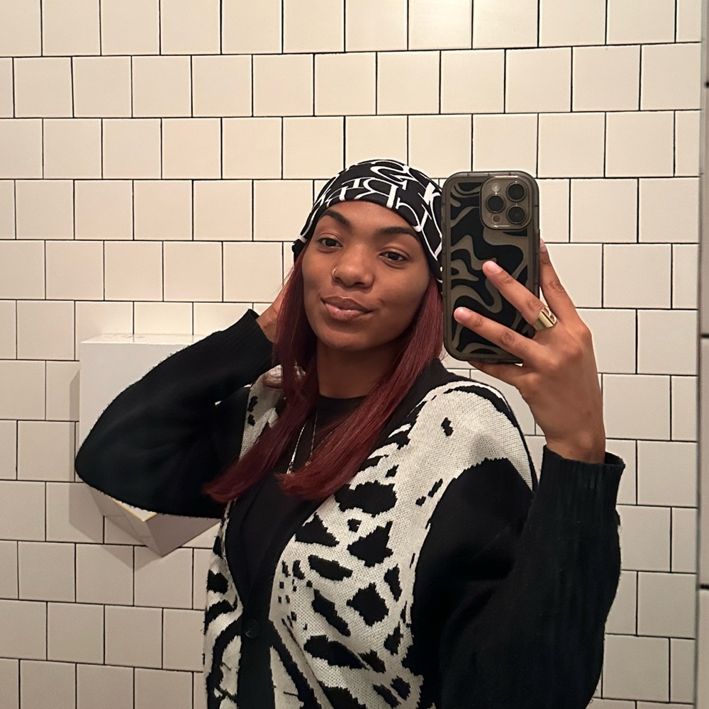 Meet your Posher, Starnaysia